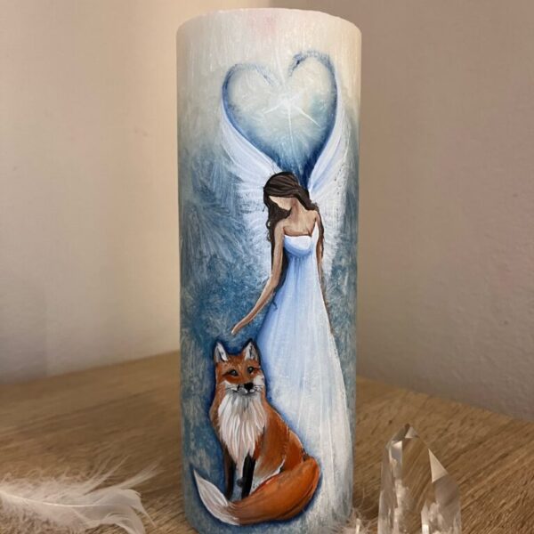 Andělská ručně malovaná vysokovibrační svíčka - S liškou v modré - 20cm