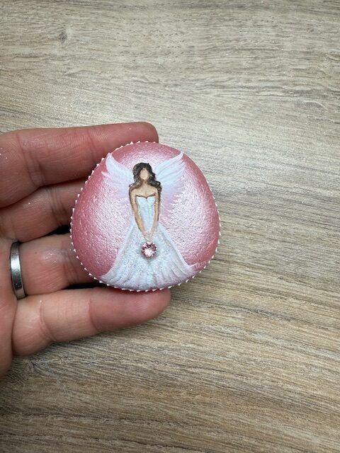 Andělský ručně a s láskou malovaný kamínek pro štěstí a ochranu | 10 | s kamenem Swarovski
