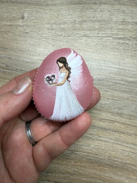 Andělský ručně a s láskou malovaný kamínek pro štěstí a ochranu | 11 | s kamenem Swarovski