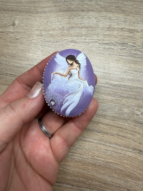 Andělský ručně a s láskou malovaný kamínek pro štěstí a ochranu | 16 | s kamenem Swarovski