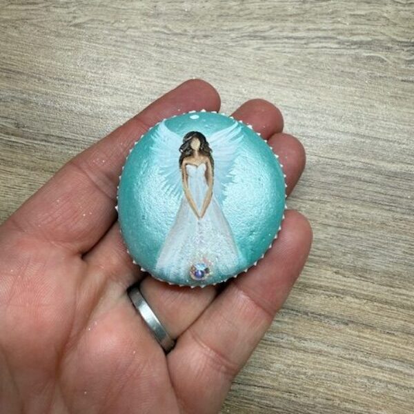 Andělský ručně a s láskou malovaný kamínek pro štěstí a ochranu | 9 | s kamenem Swarovski