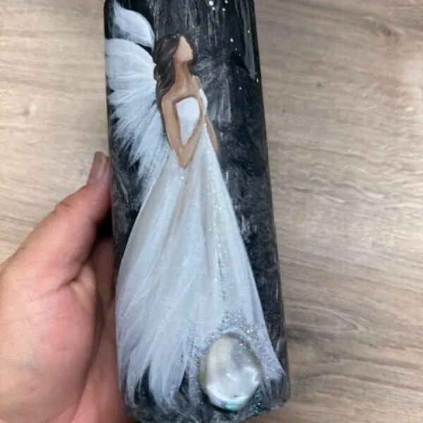 Andělská, ochranná, ručně malovaná svíce se záměrem  | Příslib nových začátků | 16 cm 2