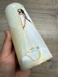 Andělská zlatavá svíce Novoluní s křišťálem | světelný ochránce | 16cm | 1 - Obrázek 3