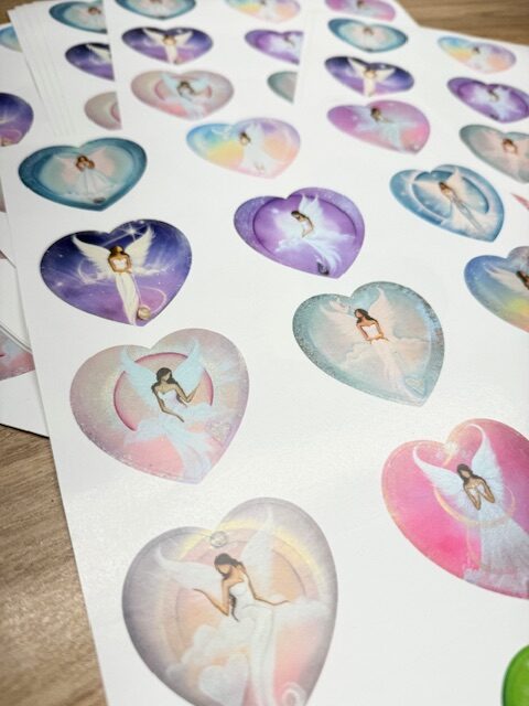 Andělské samolepky ve tvaru srdce pro radost | 1 arch s 15 srdíčky - Obrázek 9