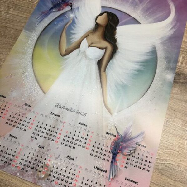 Plakátový roční kalendář 2026 | Andělé ArtofSoul | Kolibříci v duhové