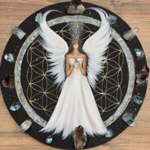 Nesmírně silný obraz s krystaly v energiích novoluní | Strážce v temnotách duše | 40 cm