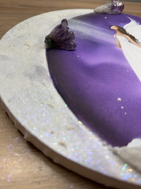 Velmi silný, ochranný a podporující obraz s ametysty | Ve svitu pravdy | 30 cm svítí ve tmě - Obrázek 4