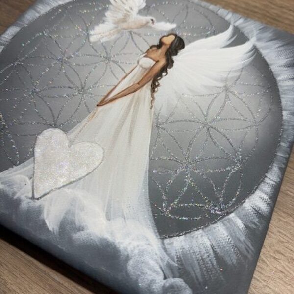 Andělský obraz v láskyplných energiích | Dotek čisté lásky | 20x20 cm šedý