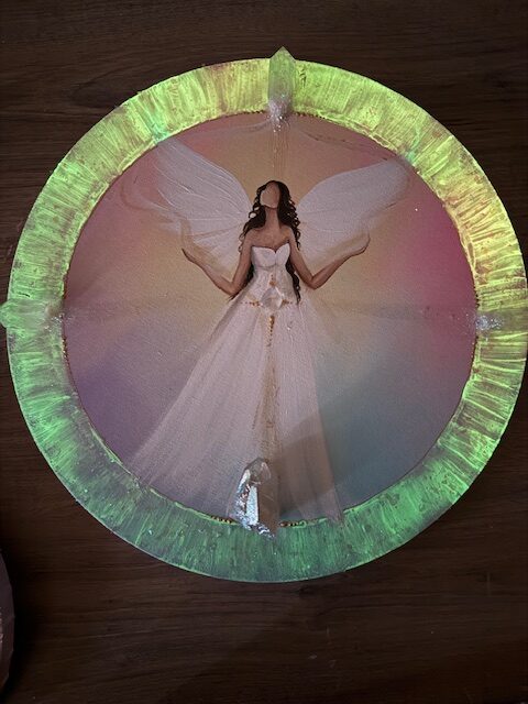 Andělský obraz plný světla a ochranné energie | Odevzádávm se svému světlu | 40 cm | Svítí ve tmě - Obrázek 2