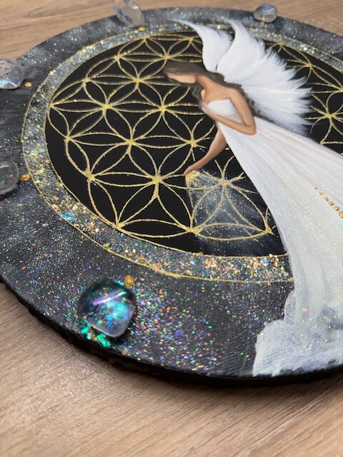 Andělský, velmi silný a ochranný obraz v energiích novoluní s ametystem a křišťály | Světlo, které nikdy nezmizelo | 30 cm Svítí ve tmě - Obrázek 4