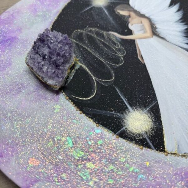 Andělský, velmi silný obraz s drúzou ametystu | Propojení se svou intuicí | 30 cm | svítí ve tmě | Spirála