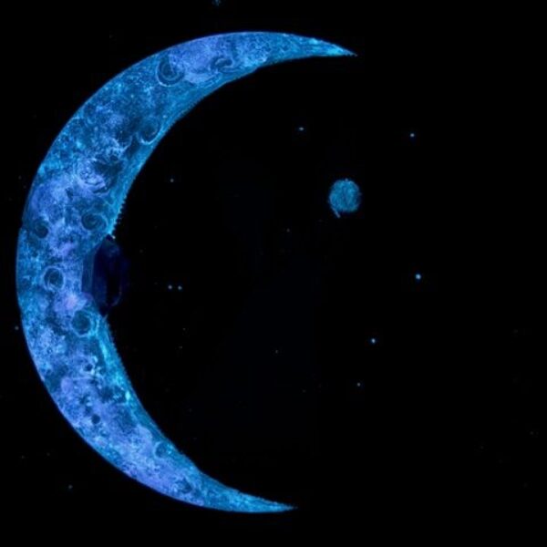 Andělský, velmi silný a ochranný obraz v energiích novoluní s poselstvím | Děj se vůle Boží | Ametyst | 30 cm