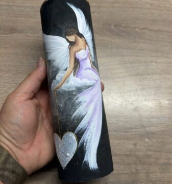 Andělská, ochranná svíce od autorky Michaely Němcové | Vnitřní klid | 20 cm | 6 Velmi silná andělská, ochranná svíce s křišťálem a ametystem | Vnitřní klid | 20 cm 6