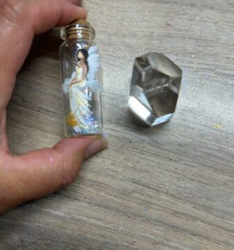 Andělský amulet v energiích slunovratu s křišťálky uvnitř | Návrat ke sví síle | 6