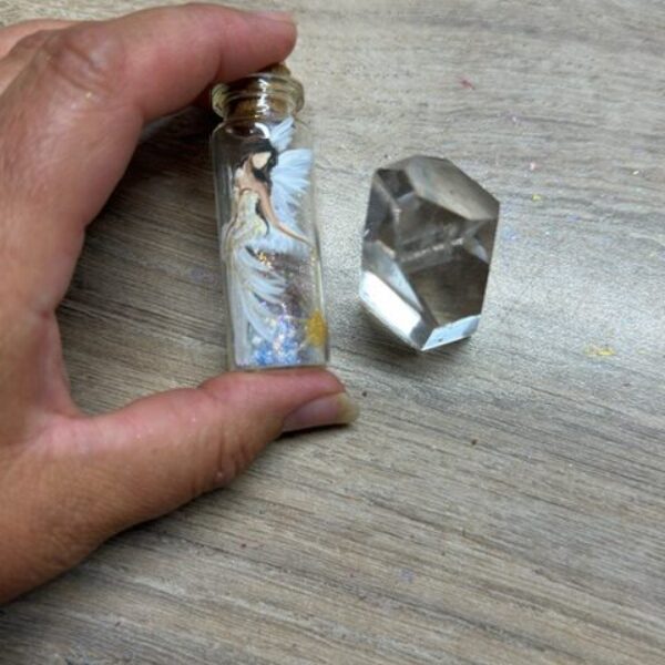 Andělský amulet v energiích slunovratu s křišťálky uvnitř | Návrat ke sví síle | 7