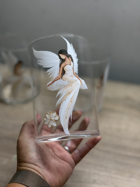 Andělská, ručně a s láskou malovaná skleněná dekorační váza na květiny | 14 cm | Štěstíčko | 3